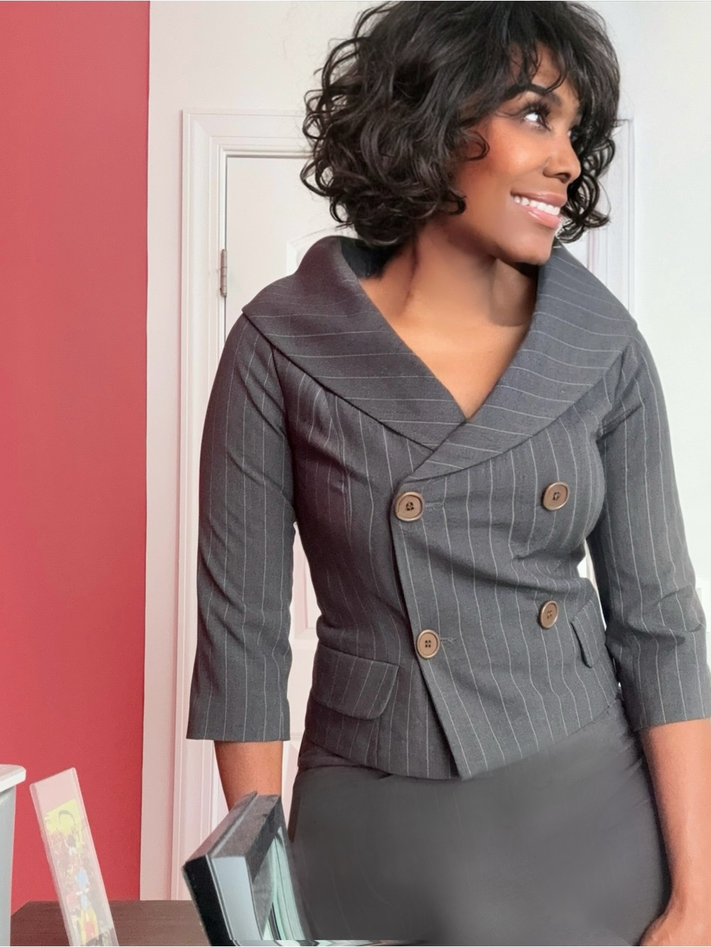 Sinequanone - French pinstripe off shoulder blazer